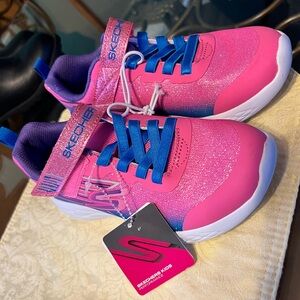 BRAND NEW SKECHERS FOR GIRLS!🩷💜💙